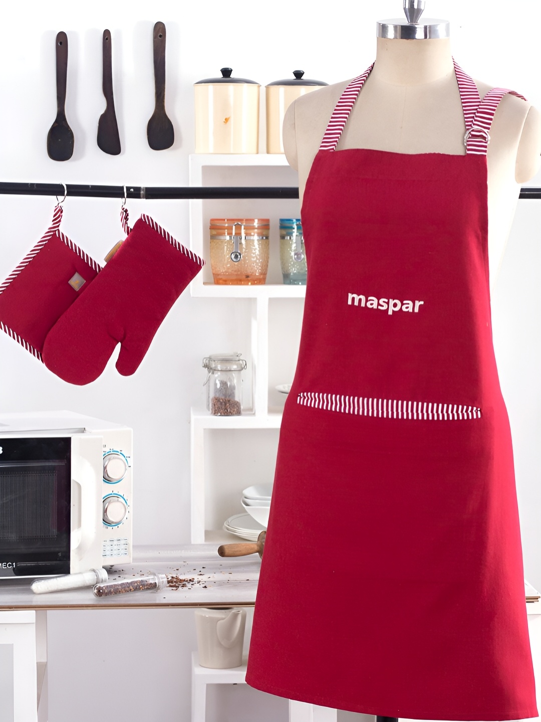 

MASPAR Red Printed Cotton Aprons
