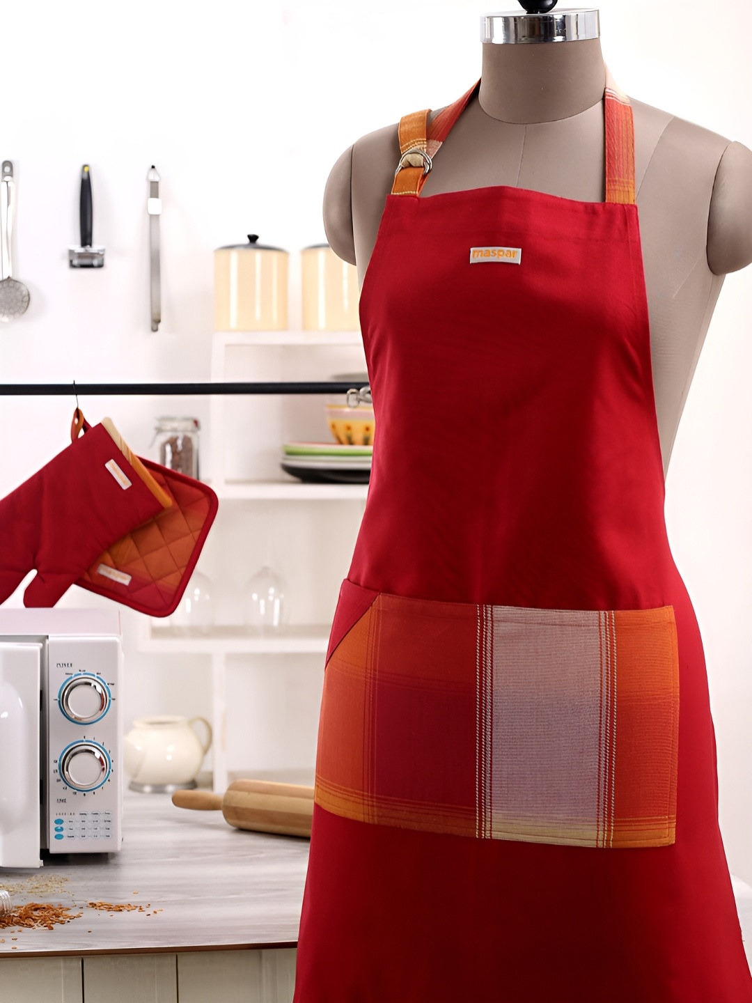 

MASPAR Red Printed Cotton Aprons