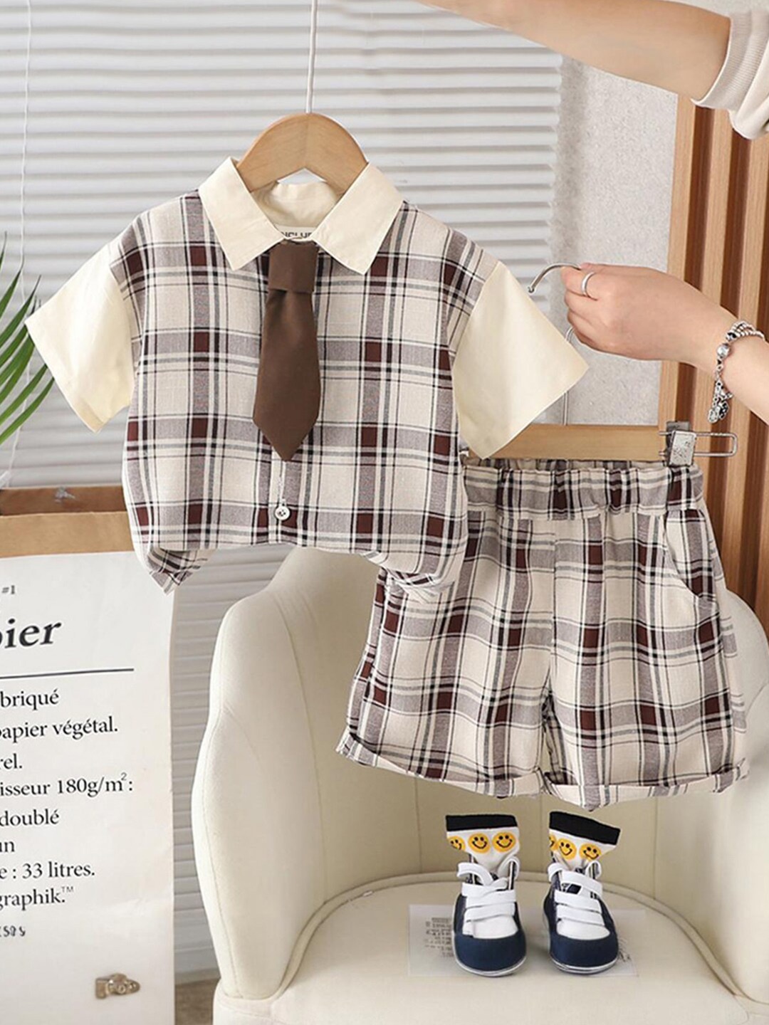 

INCLUD Boys Checked Shirt Collar Short Sleeves Shirt With Short, Brown