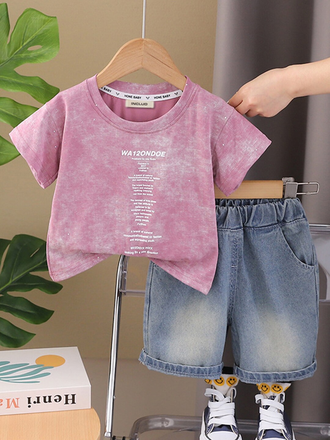 

INCLUD Boys Printed T-shirt With Shorts, Purple
