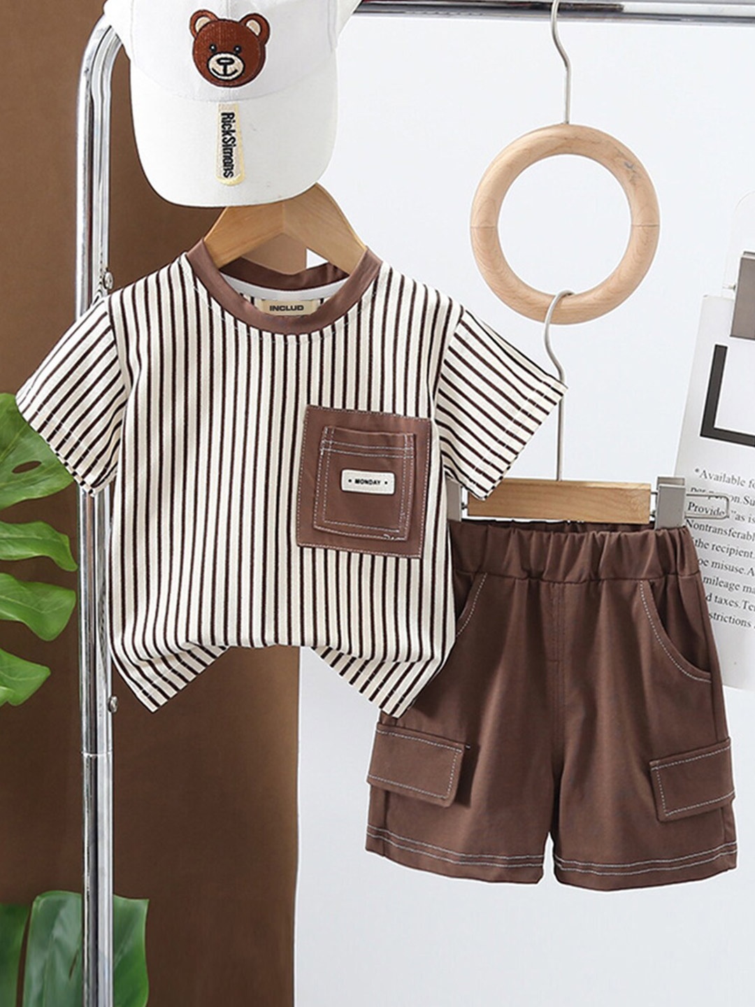 

INCLUD Boys Striped Short Sleeve T-shirt With Short, Brown