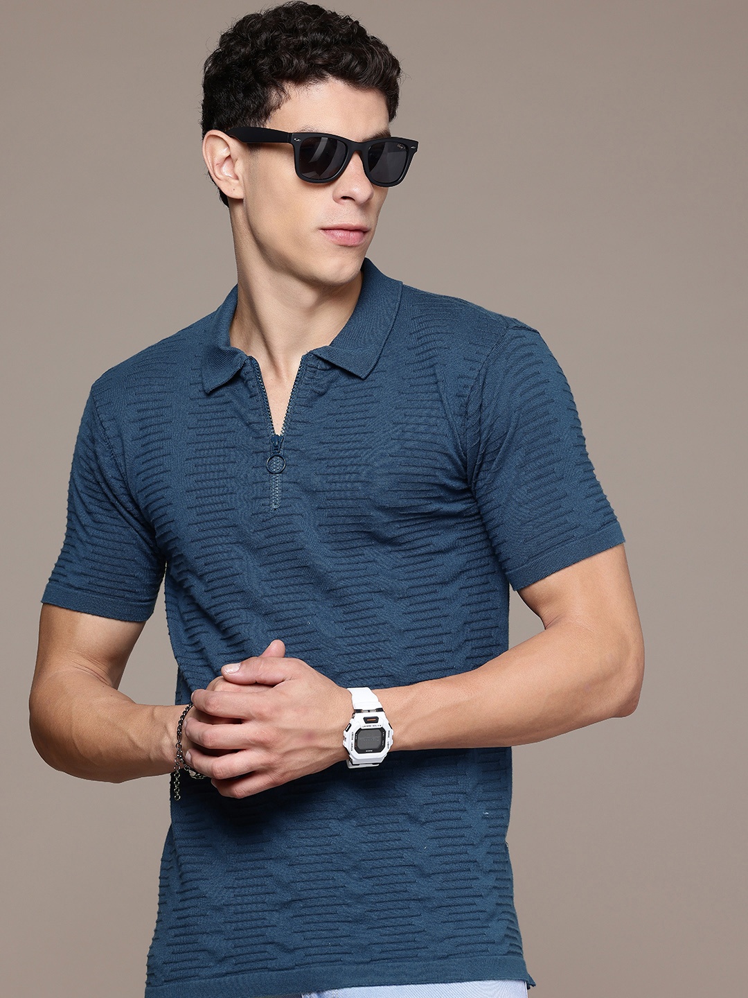

Roadster Men Self Design Polo Collar T-shirt, Blue