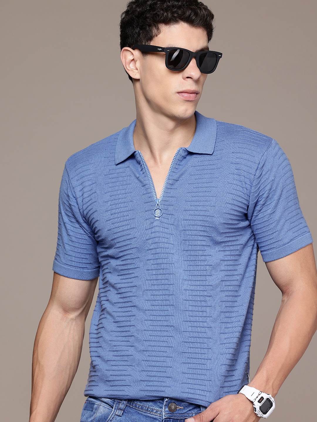 

Roadster Men Self Design Polo Collar T-shirt, Blue