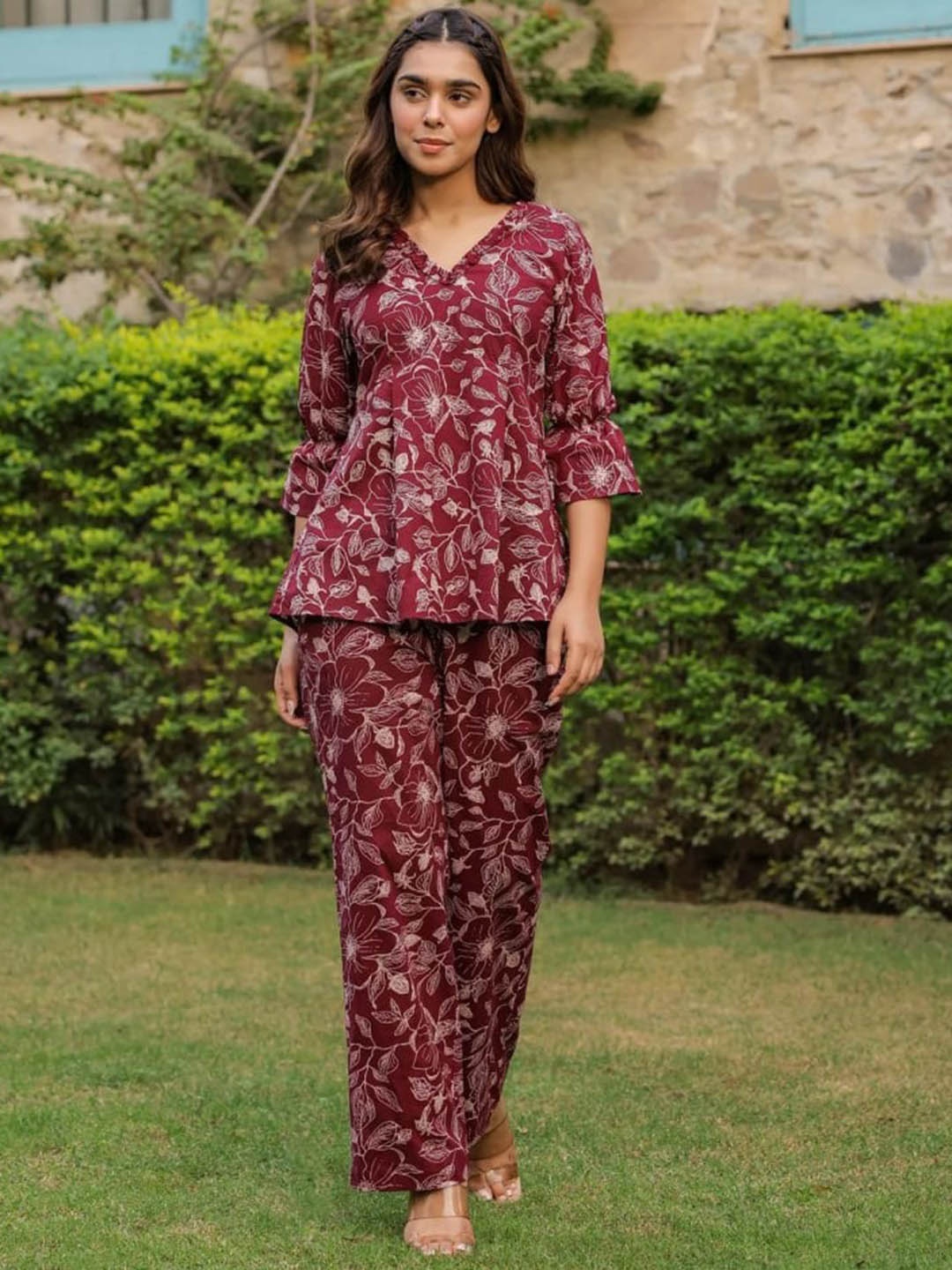 

ISHA TRADE Floral Printed Top With Palazzos, Maroon