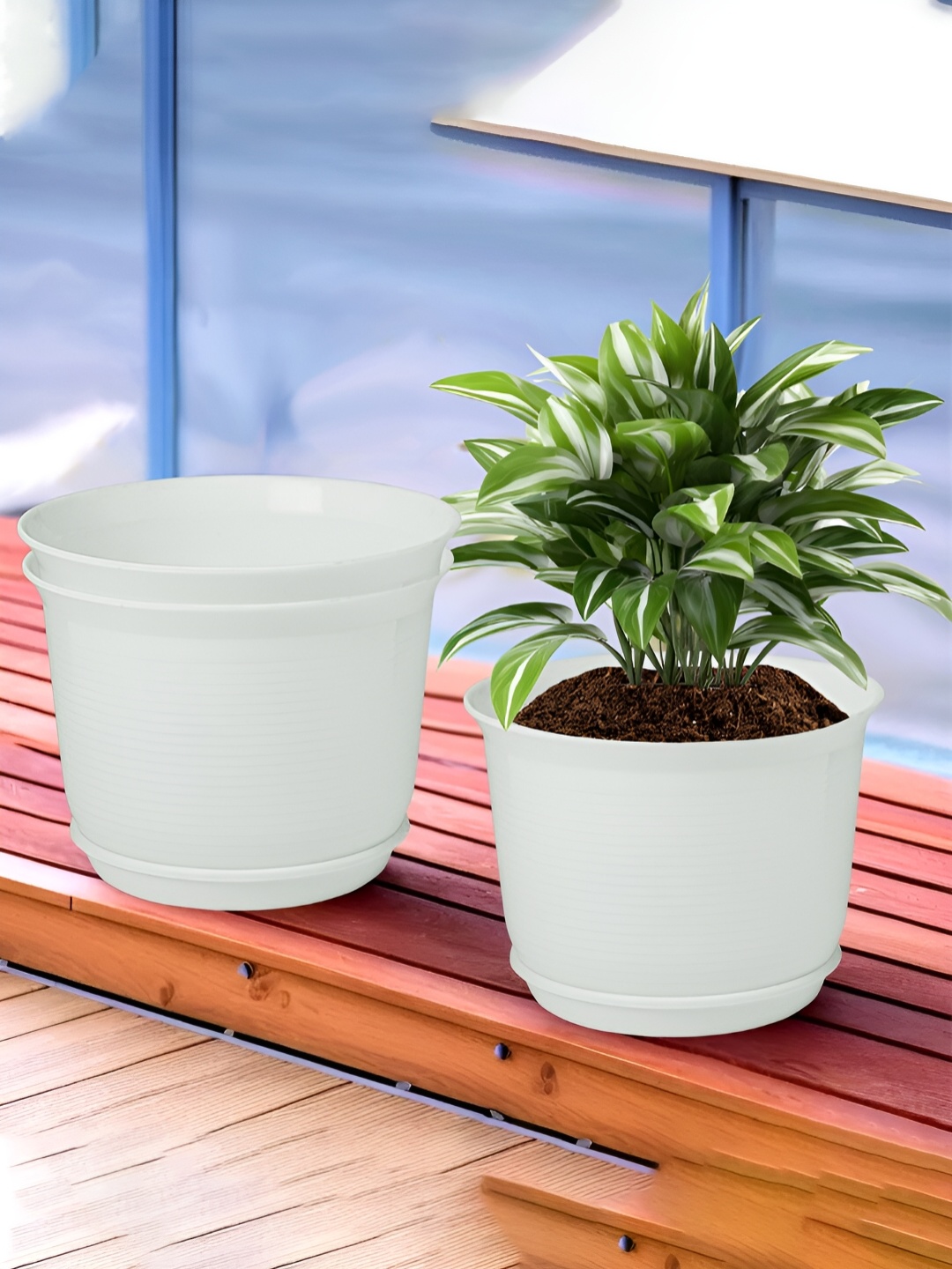 

Kuber Industries Sawera White 3 Pcs Flower Pot Planters With Tray