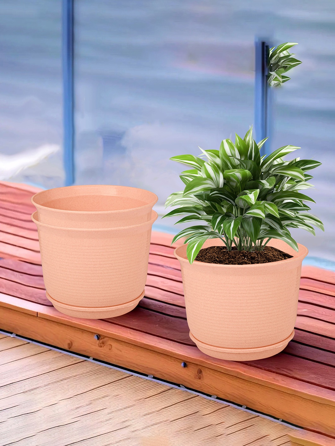 

Kuber Industries Peach 3 Pieces Textured Flower Pot Planters With Tray