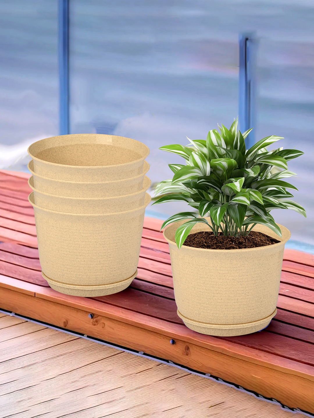 

Kuber Industries Beige 5 Pieces Textured Flower Pot Planters With Tray