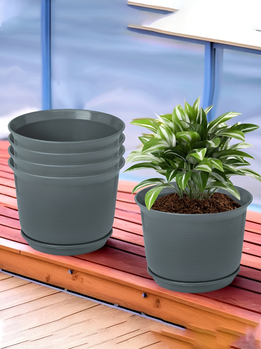 

Kuber Industries Grey 5 Pieces Flower Pot Planters With Tray