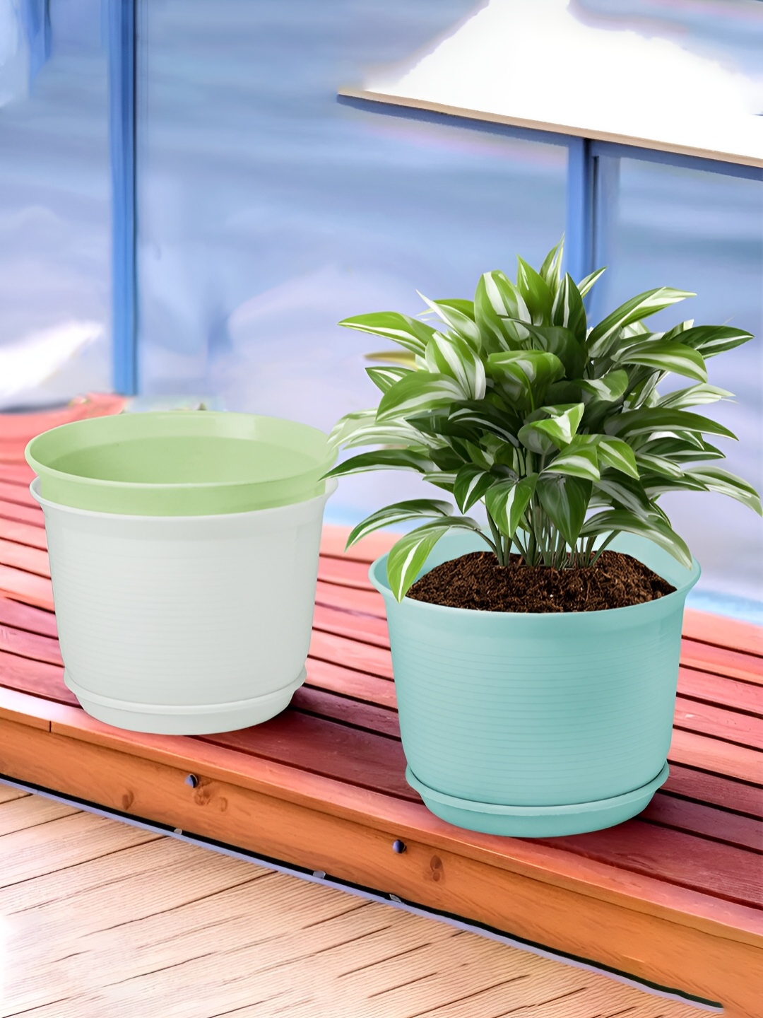 

Kuber Industries White & Green 3 Pieces Flower Pot Planters With Tray, Blue