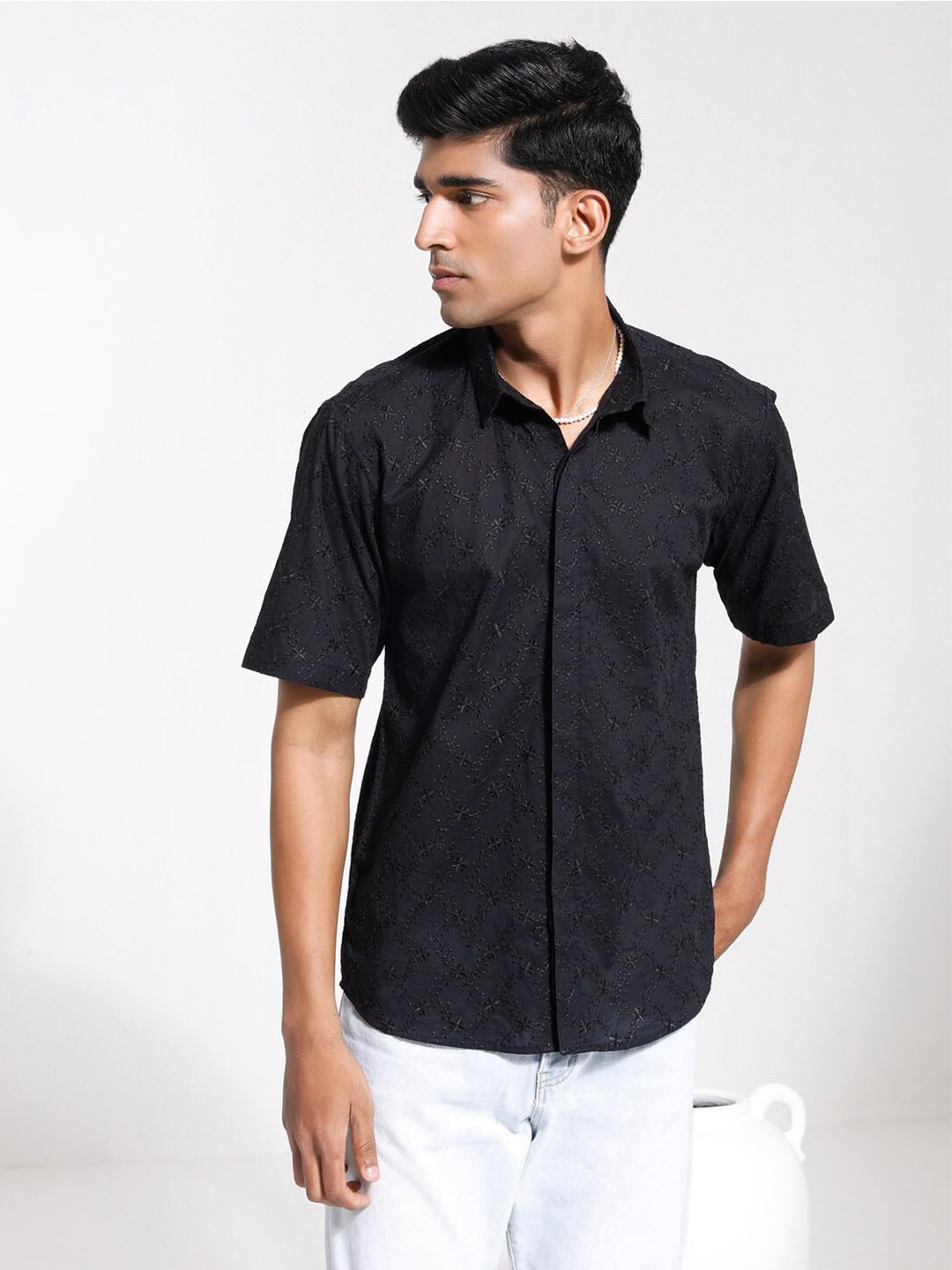 

VASTRAMAY Premium Floral Short Sleeves Spread Collar Cotton Opaque Party Shirt, Black