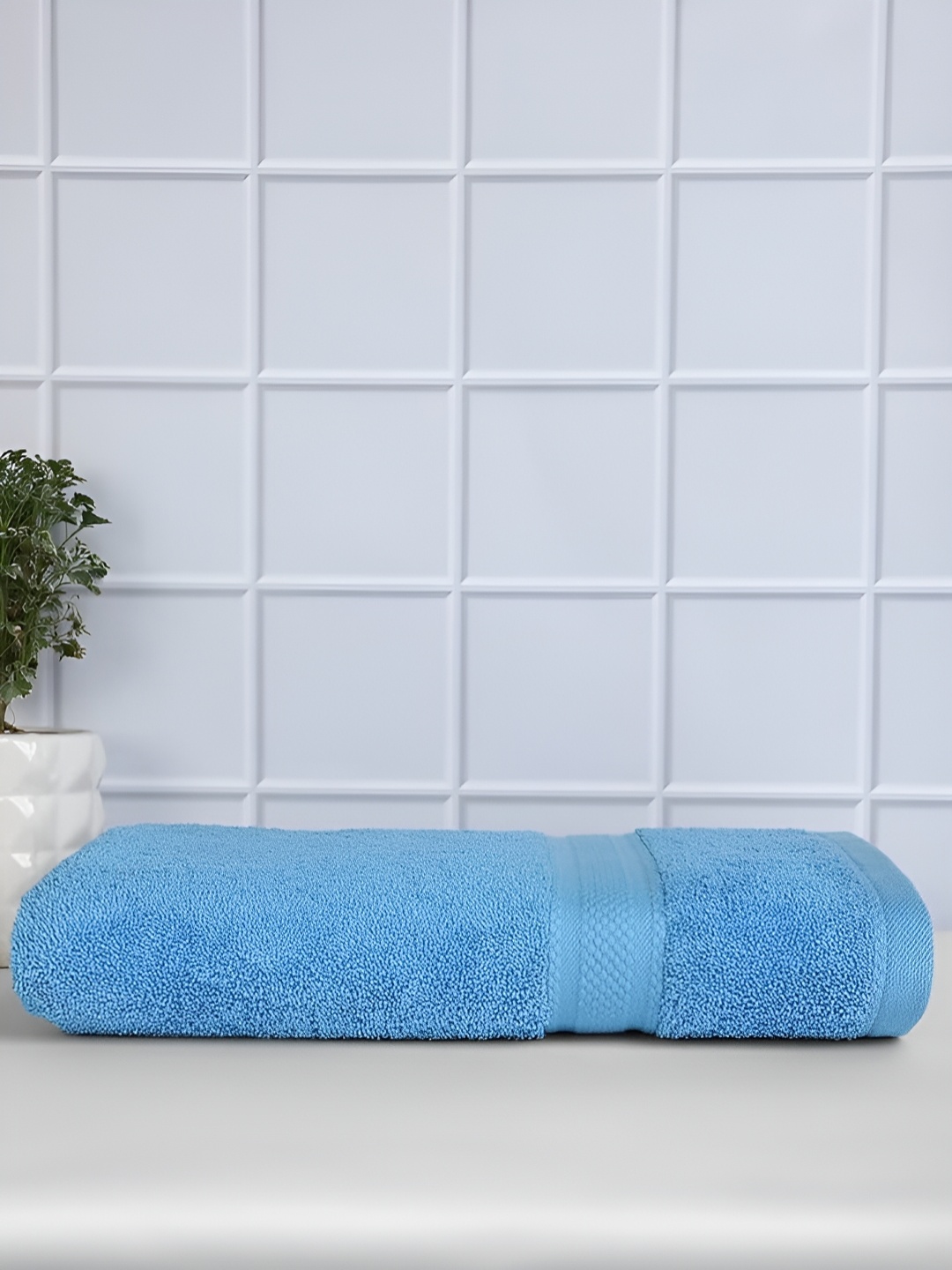 

Signature Blue Cotton 380 GSM Bath Towel