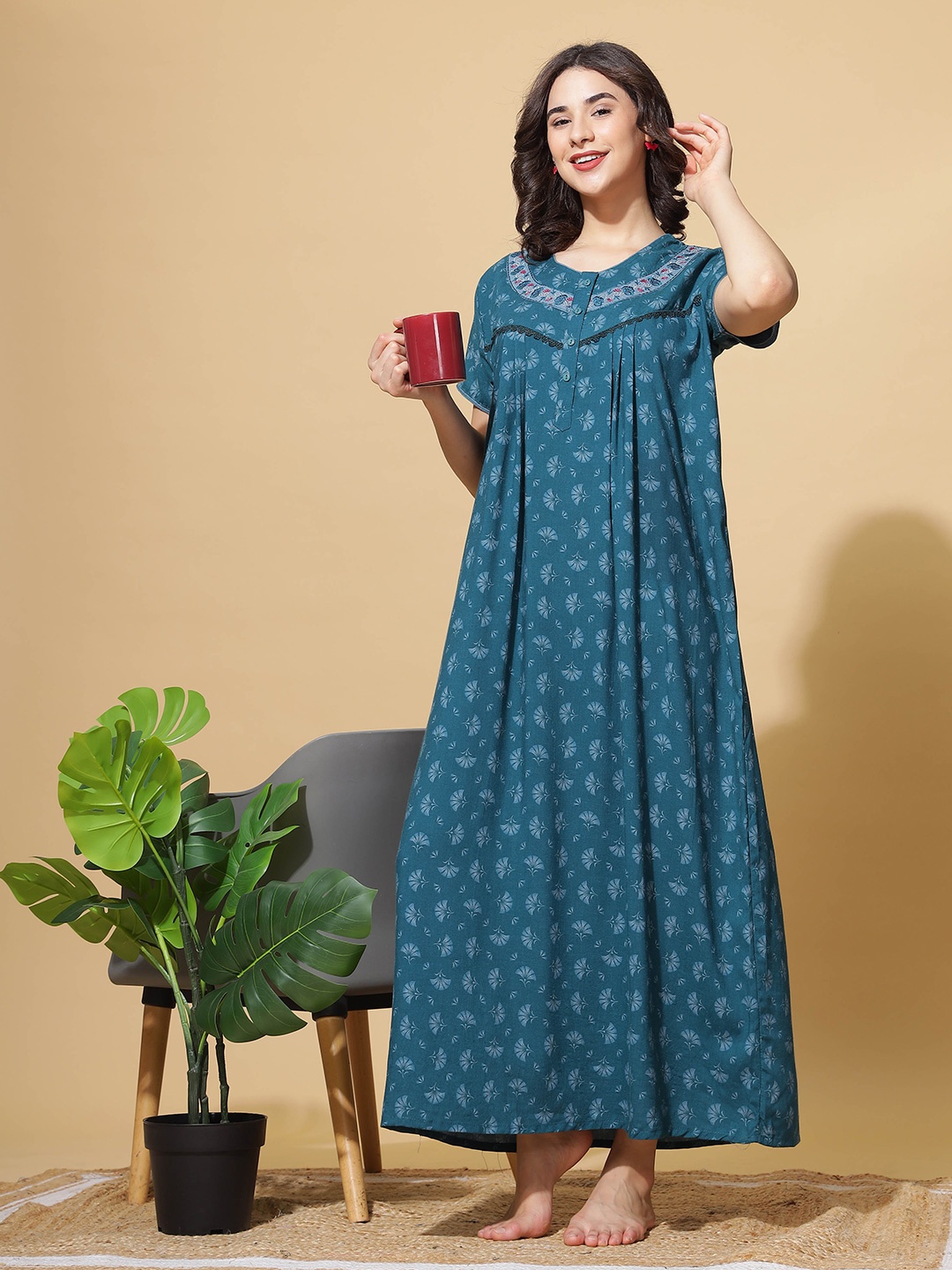 

9shines Label Printed Maxi Nightdress, Green