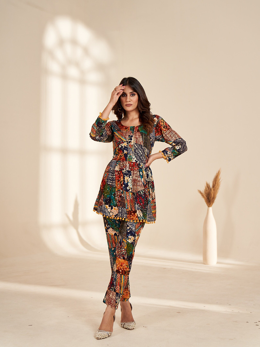 

Rujave Floral Print Top & Trouser, Brown
