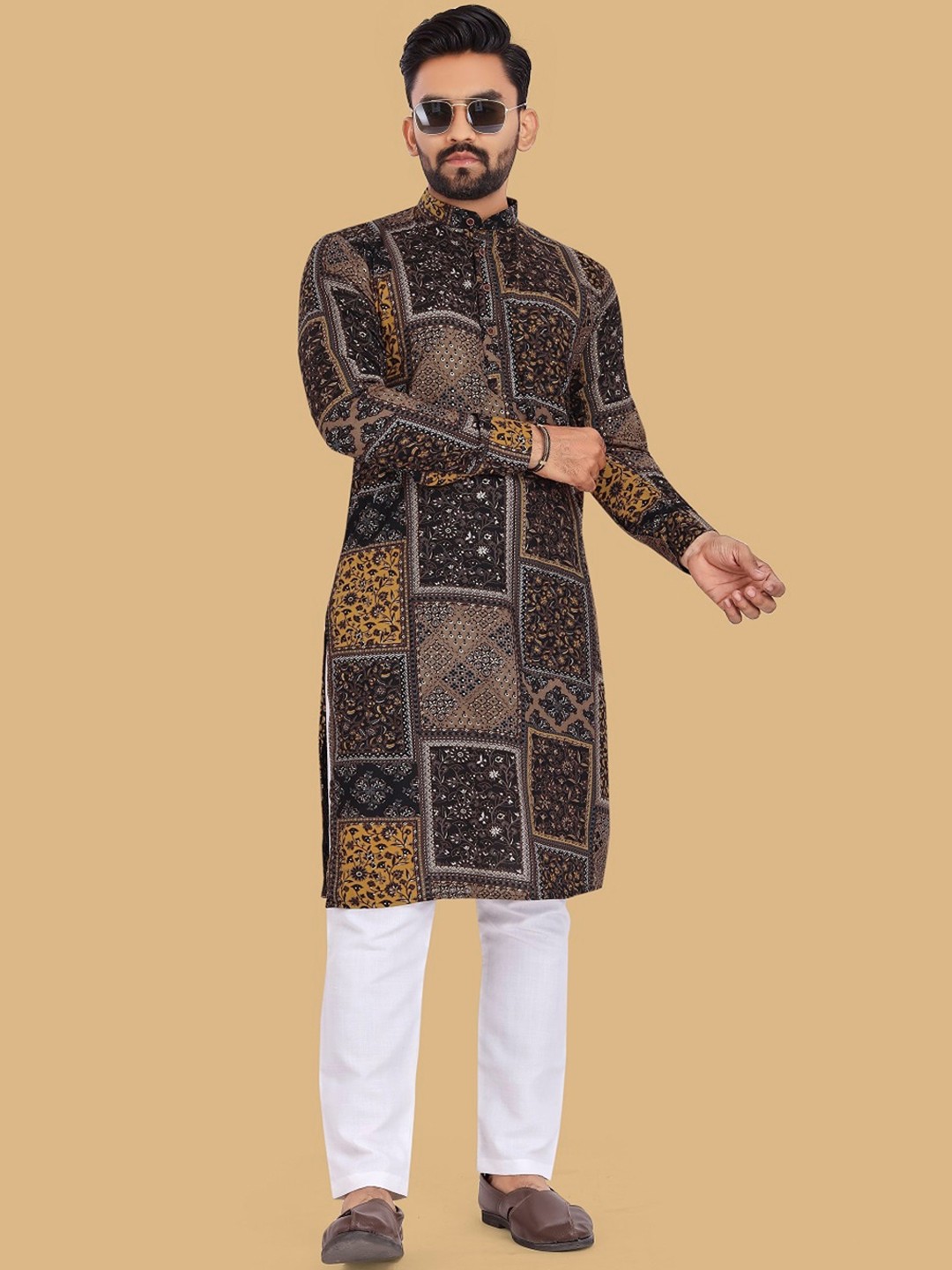 

BAESD Geometric Woven Design Sequinned Mandarin Collar Straight Kurta, Black