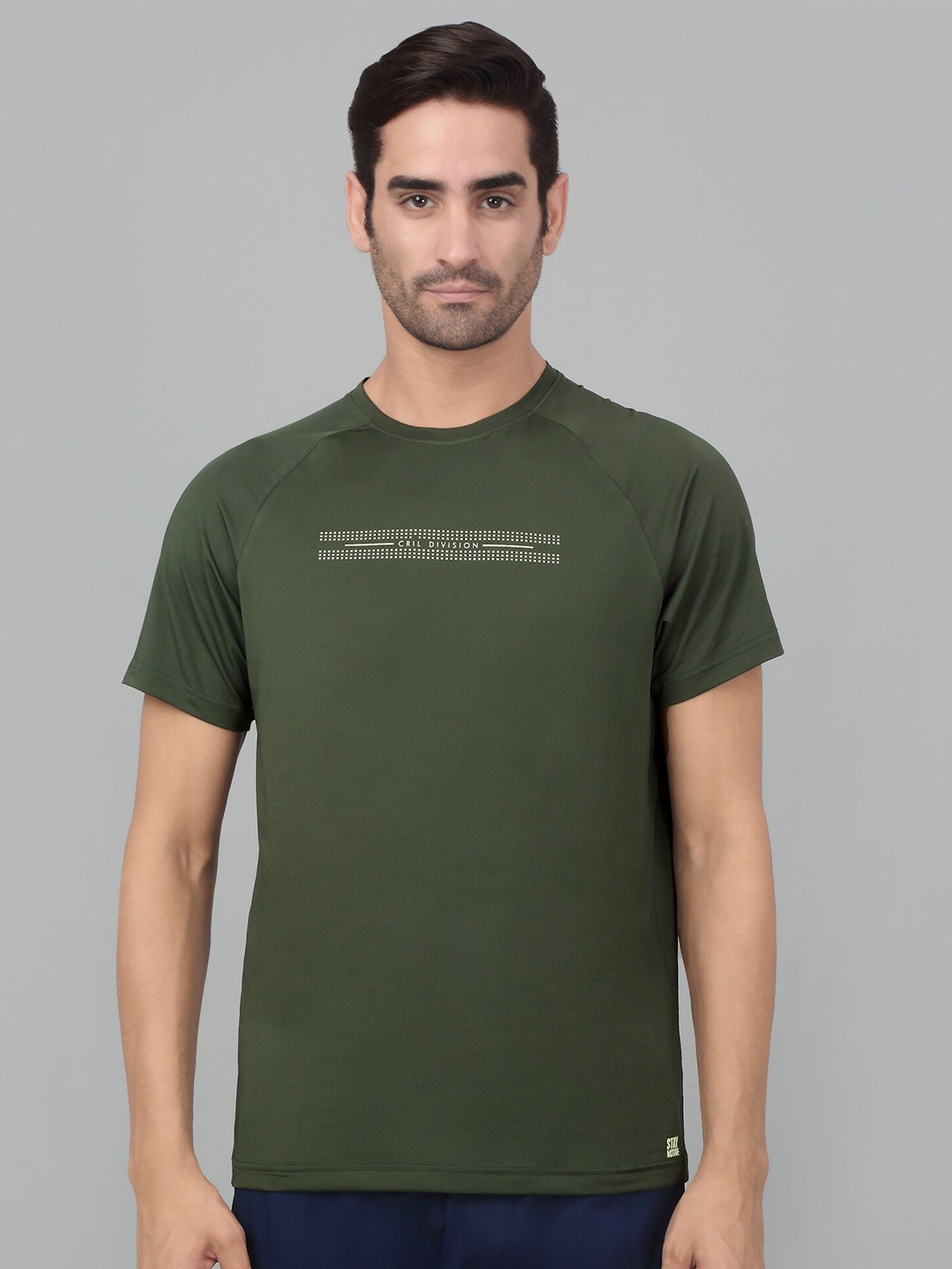 

Cantabil Round Neck Short Raglan Sleeves T-shirt, Olive