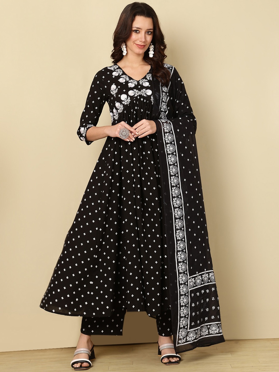 

Mizaz Printed Layered Pure Cotton Kurta with Trousers & Dupatta, Black