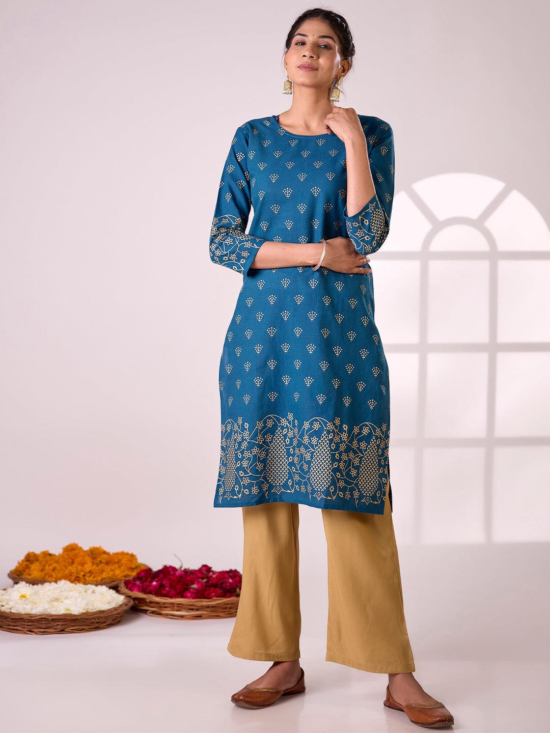 

SURHI Geometric Printed Cotton Straight Kurta, Turquoise blue