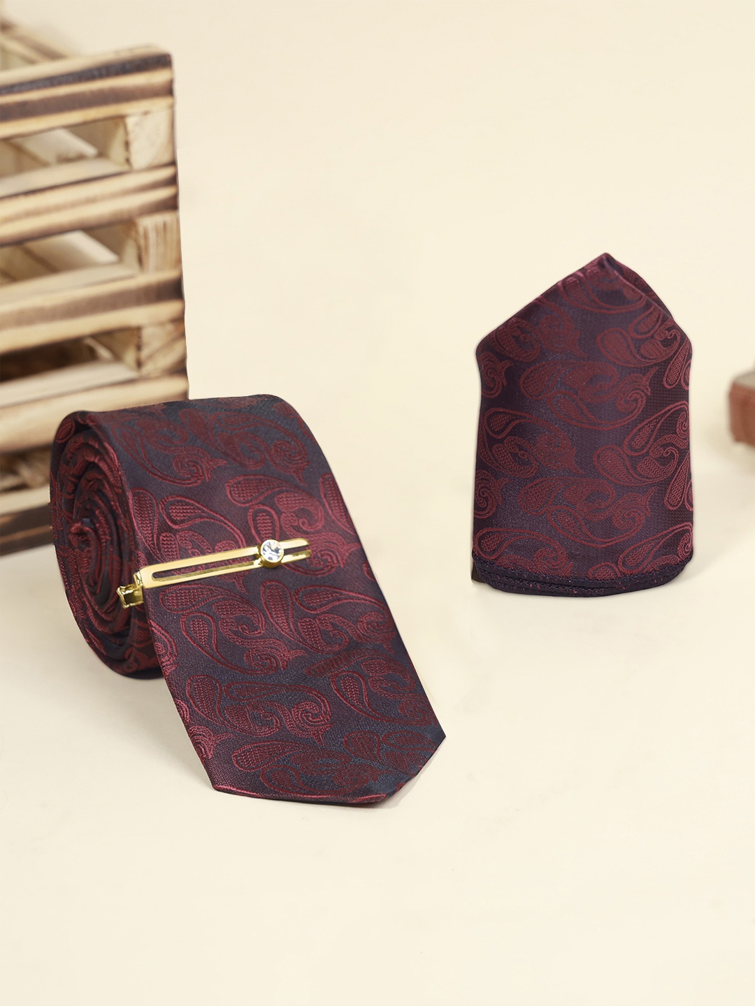 

LOUIS STITCH Men Silk Necktie Accessory Gift Set, Maroon