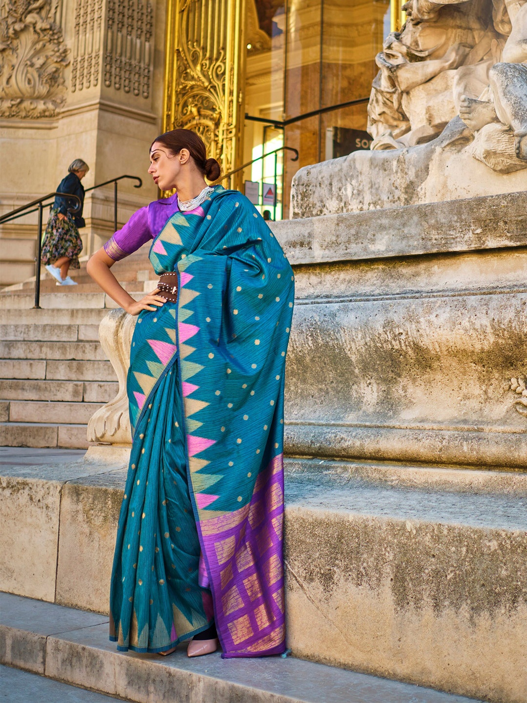 

Mitera Geometric Woven Design Banarasi Zari Saree, Blue