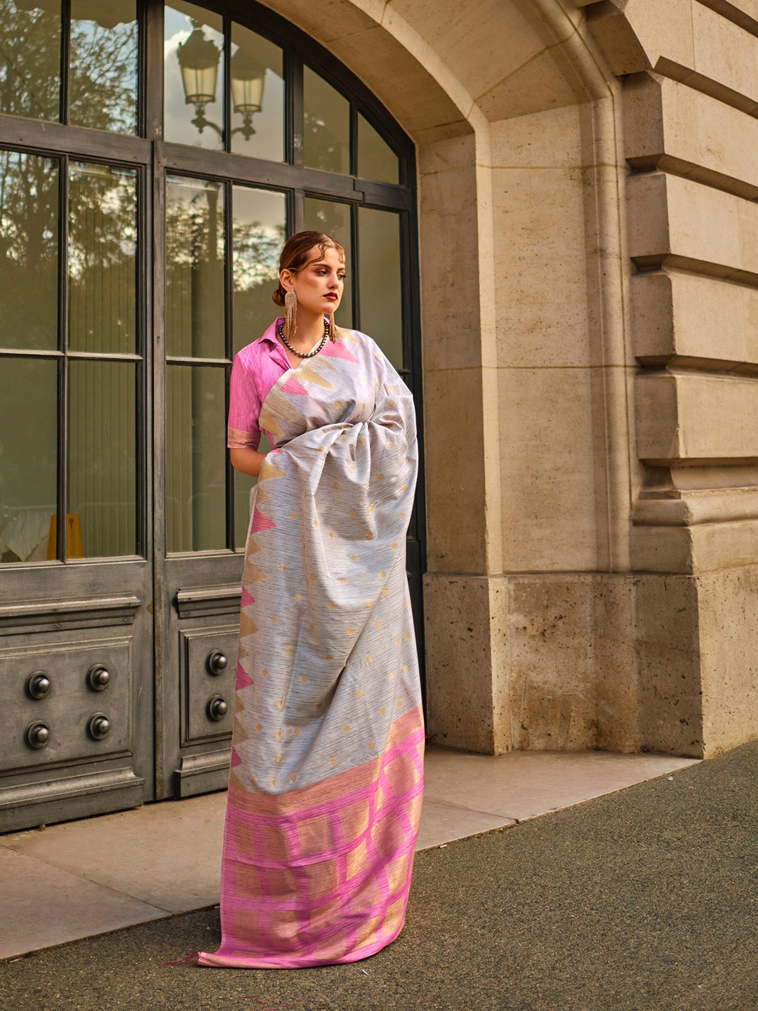 

Mitera Ethnic Motifs Woven Design Zari Banarasi Saree, Grey