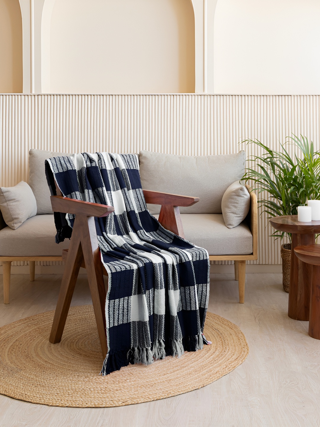 

HOMEMONDE Blue & White Checked 210 GSM Single Bed Throw Blanket