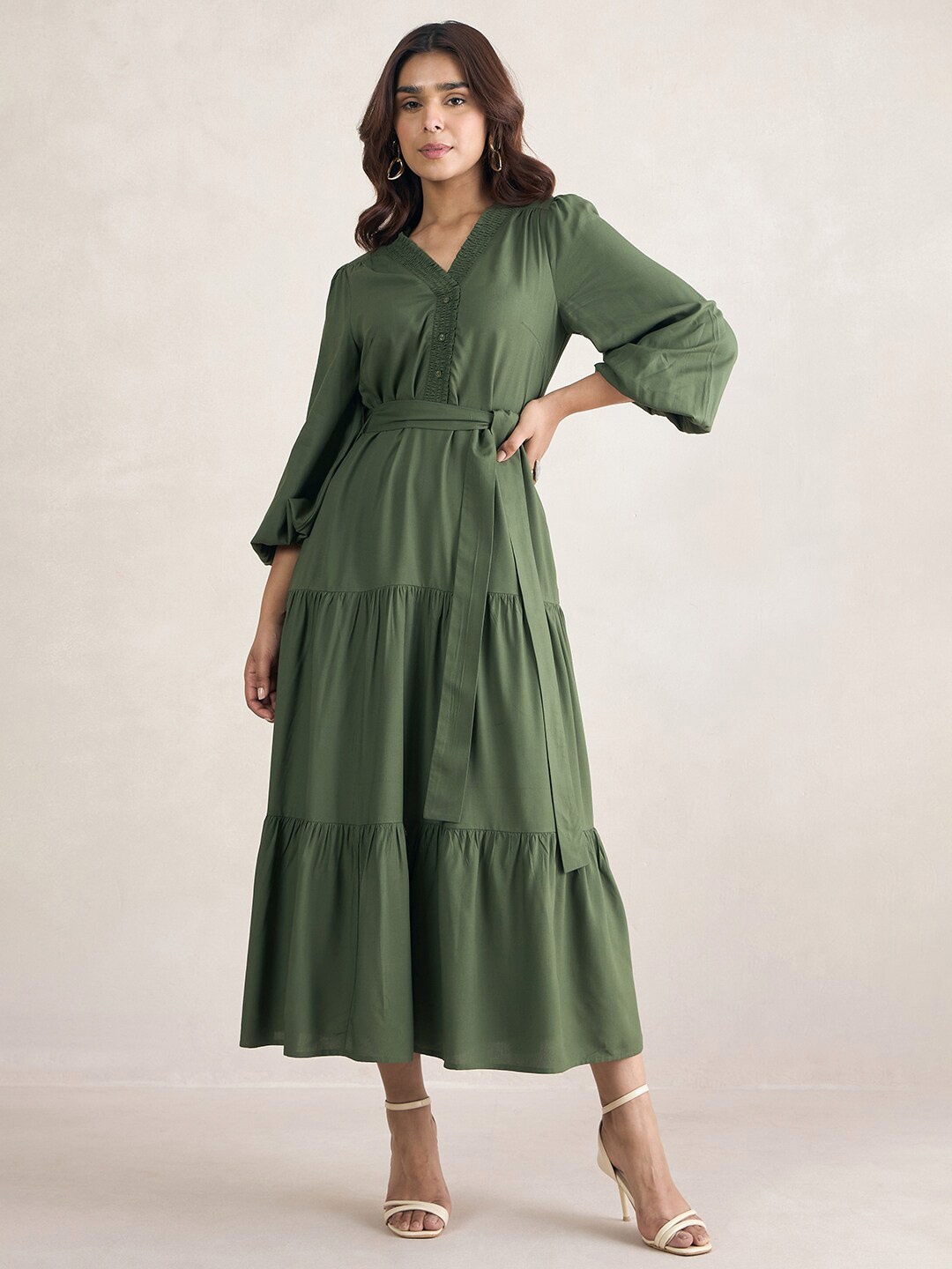 

FEMMELLA V-Neck Flared Sleeves Fit & Flare Dress, Olive