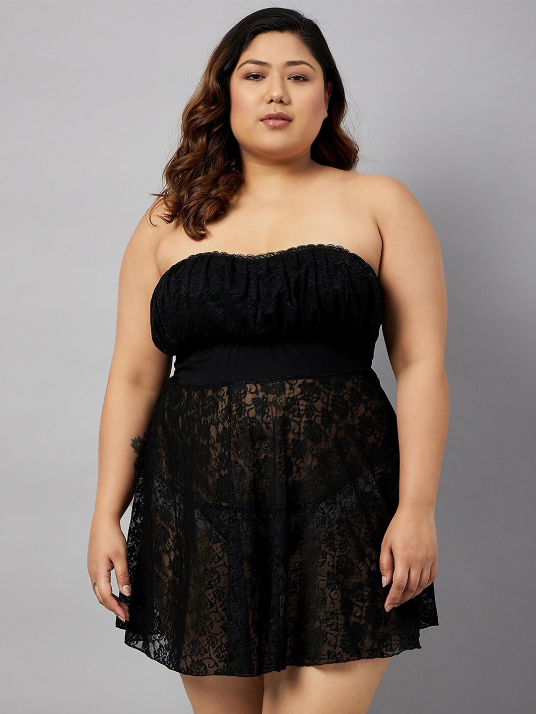 

Curves By ZeroKaata Plus Size Self Design Strapless Baby Doll, Black