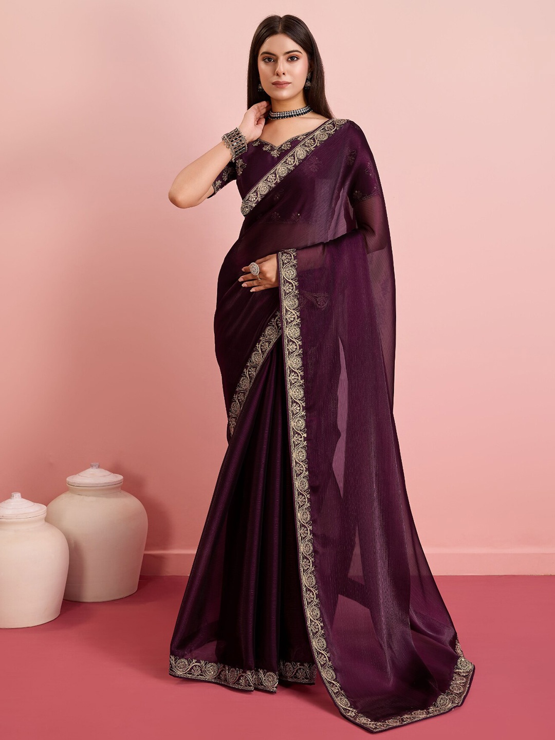 

VAIRAGEE Embroidered Saree, Purple