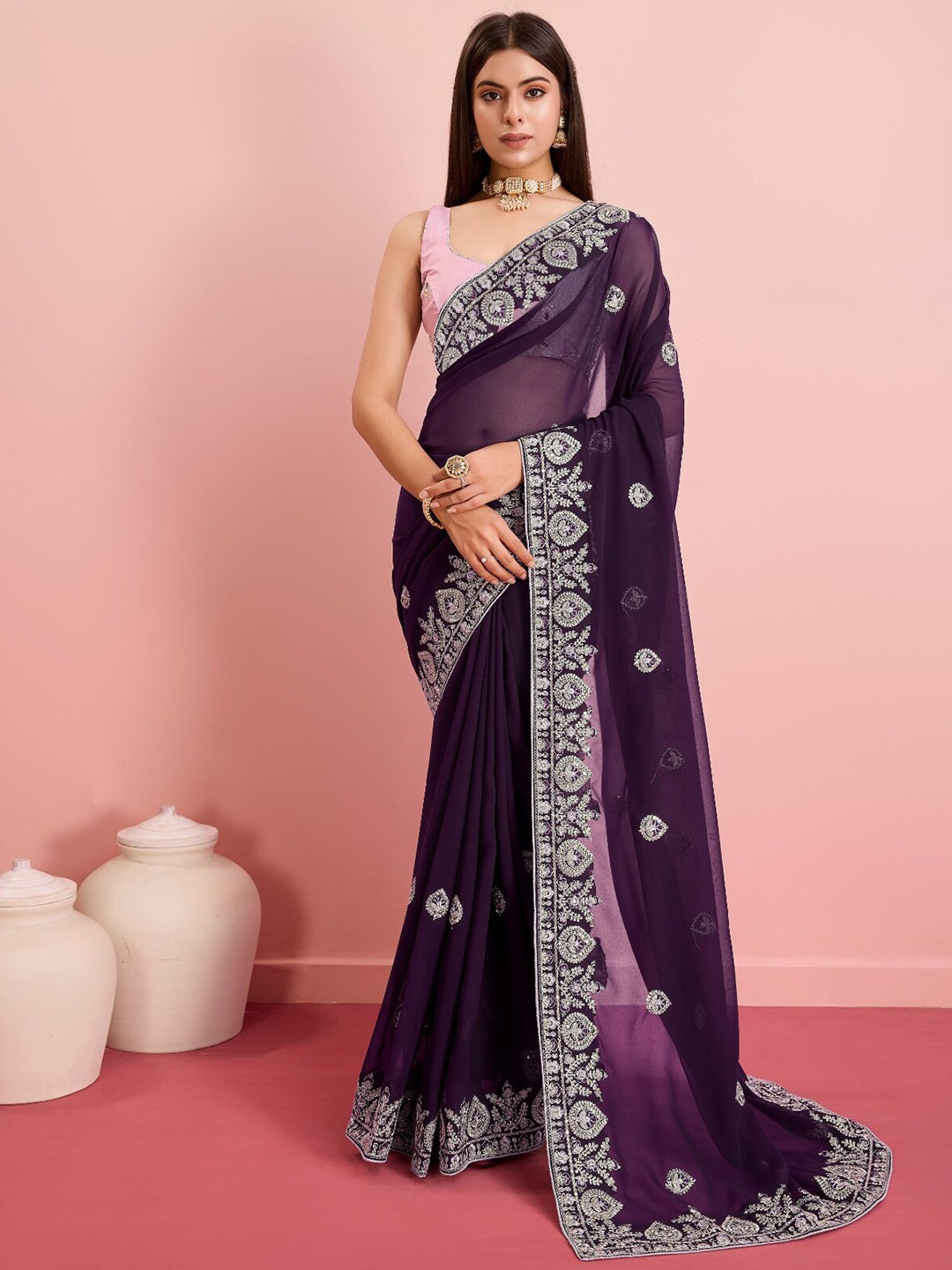 

VAIRAGEE Ethnic Motifs Embroidered Georgette Saree, Purple