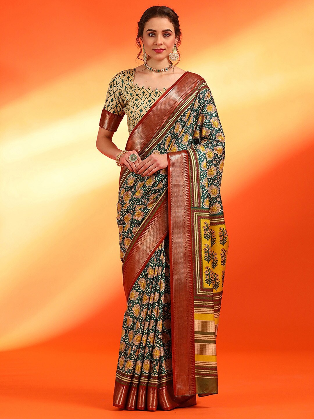

KALINI Ethnic Motifs Printed Woven Design Zari Sungudi Saree, Green