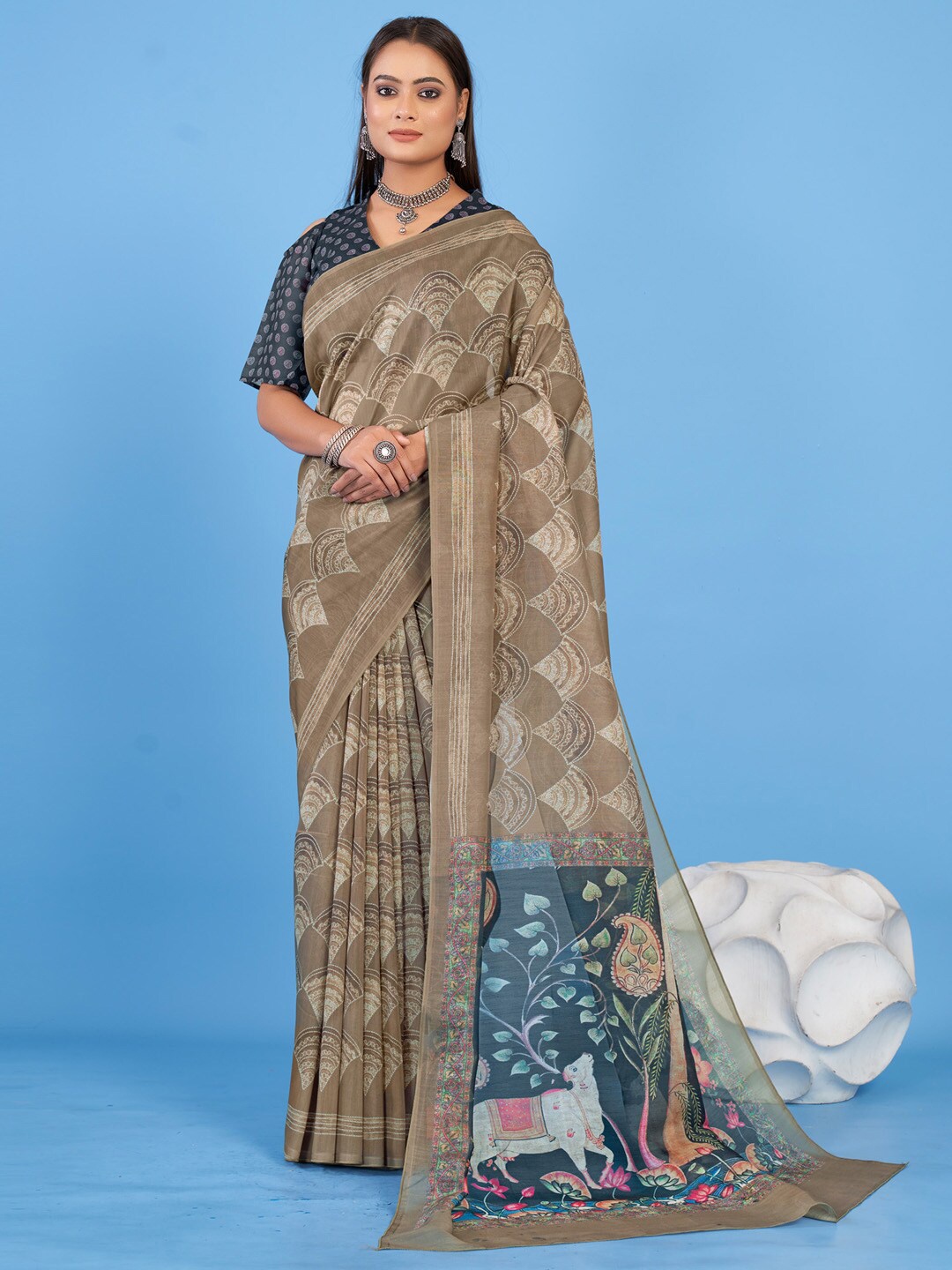 

KALINI Ethnic Motifs Bagh Saree, Beige
