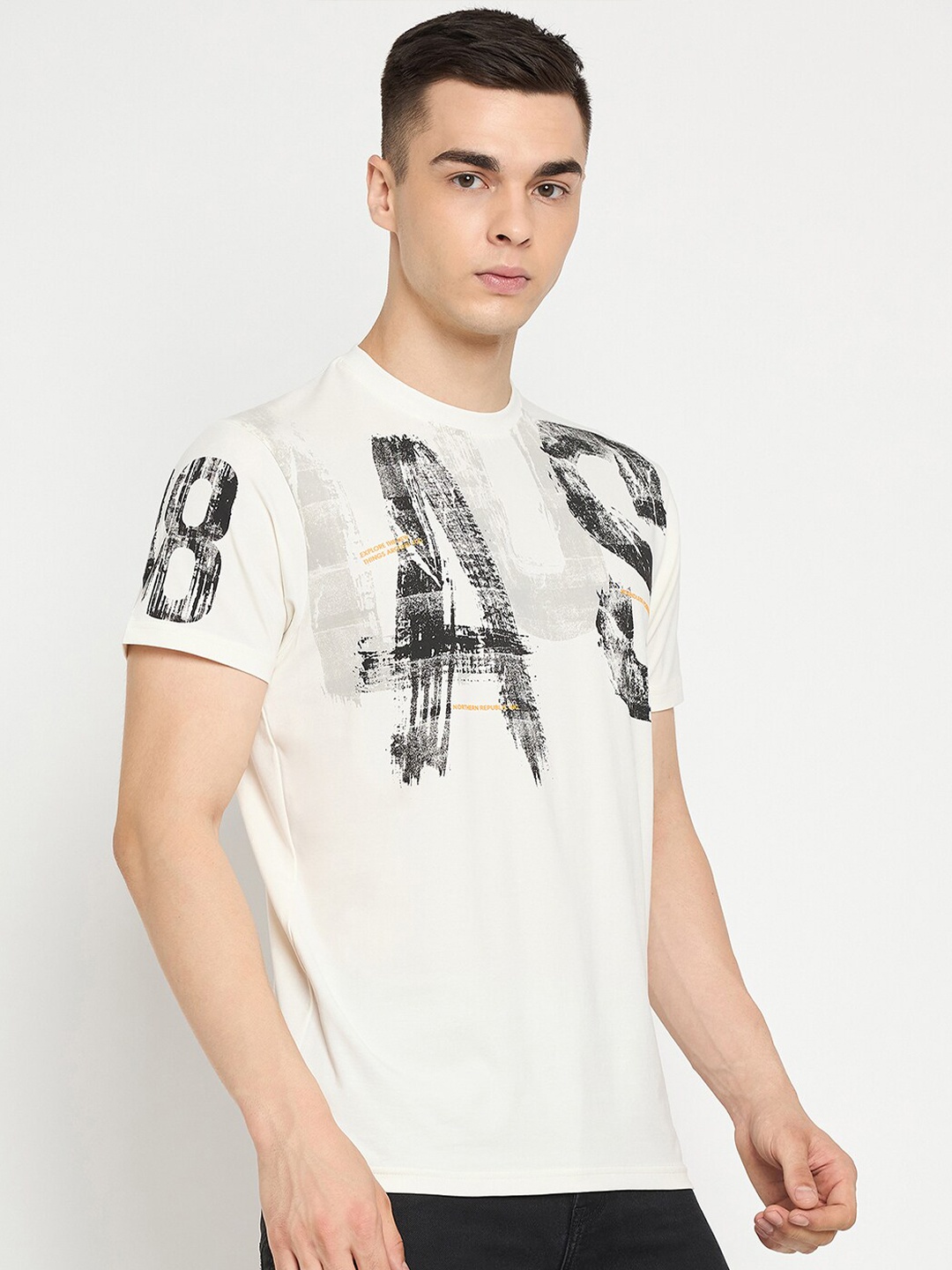 

98 Degree North Typography Printed Pure Cotton T-shirt, Off white