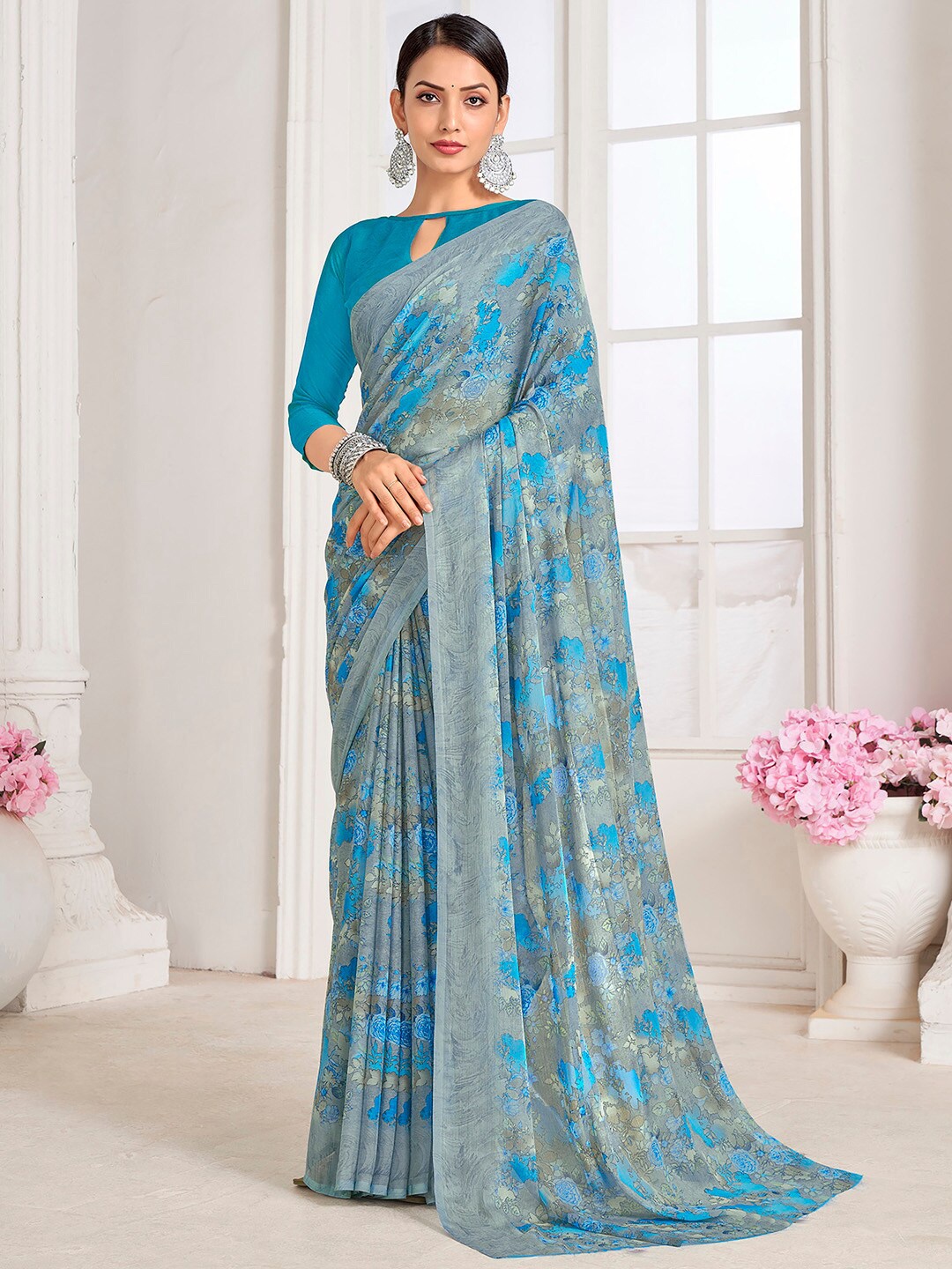 

Mitera Grey Aabstract Printed Poly Chiffon Bagru Saree