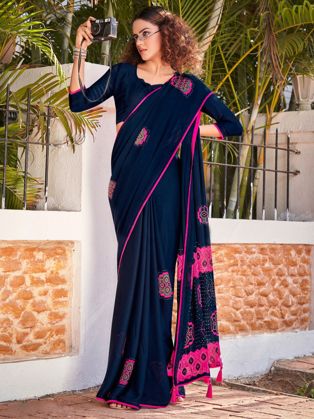 

Saree mall Ethnic Motifs Printed Saree, Navy blue