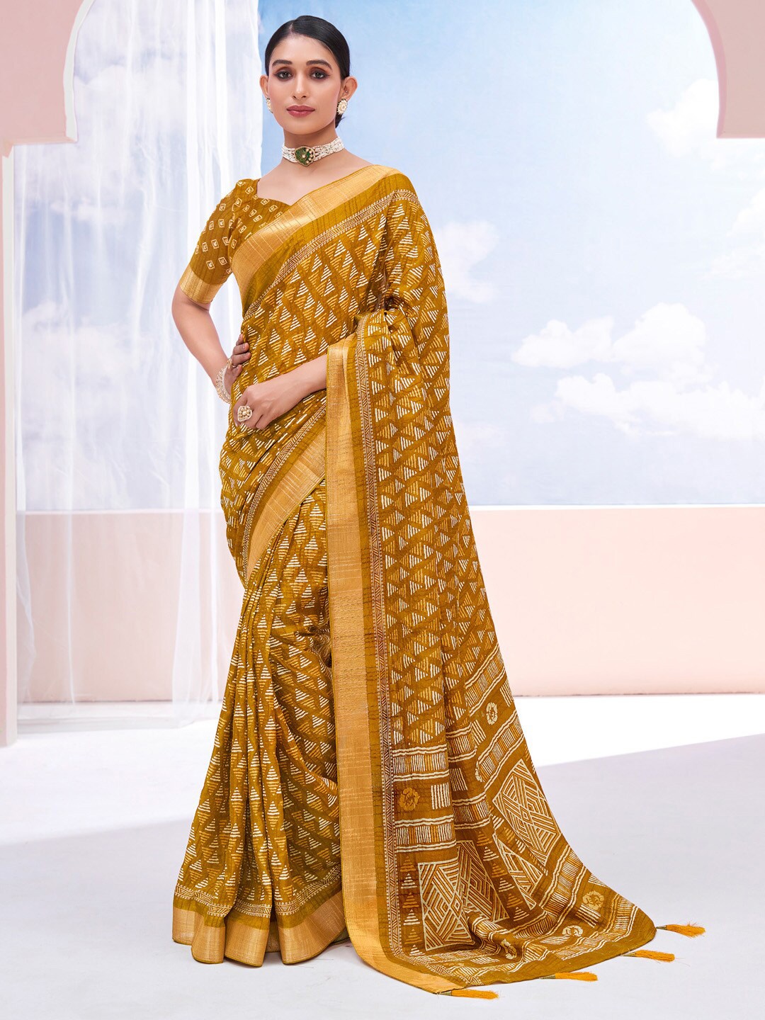 

Saree mall Geometric Printed Zari Sungudi Sarees, Mustard