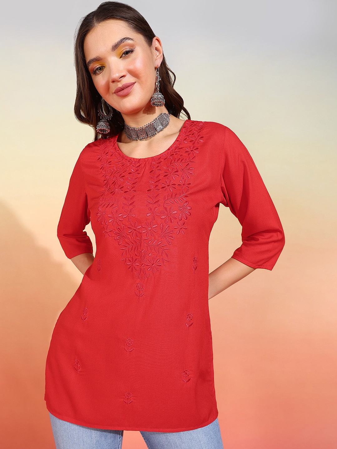 

mokshi Ethnic Motifs Embroidered Chikankari Straight Kurti, Red