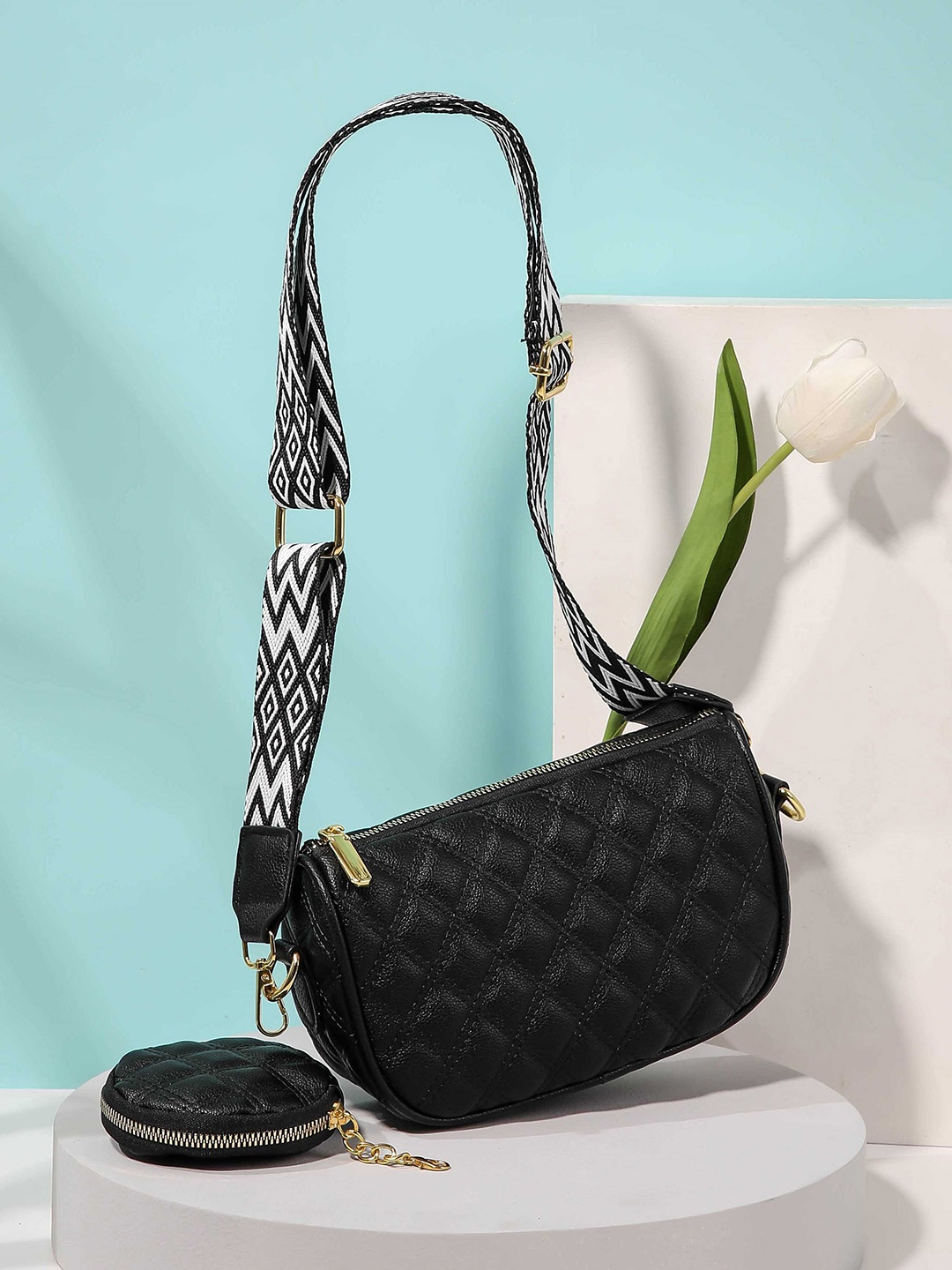 

Diva Dale Structured Sling Bag, Black