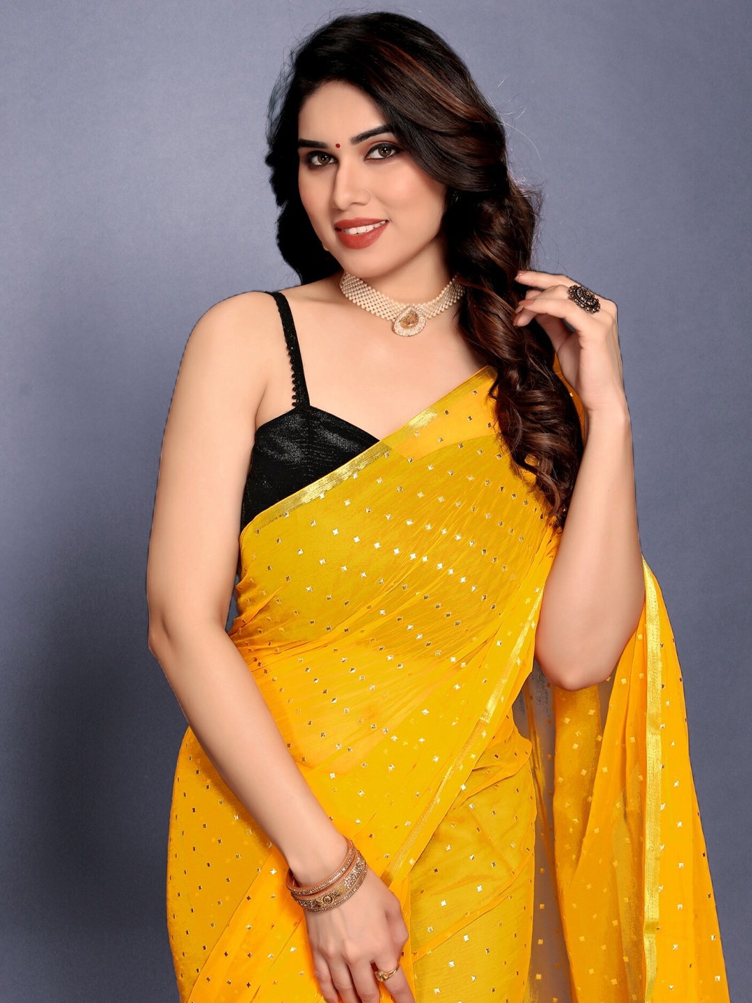 

REDFISH Embellished Pure Chiffon Zari Saree, Yellow