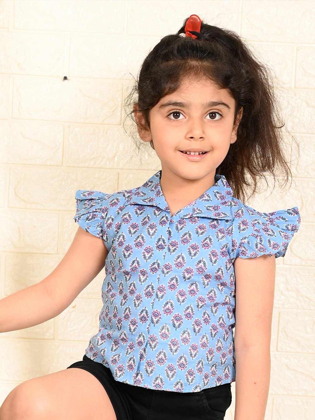 

Sangria Girls Floral Printed Flutter Sleeves Pure Cotton Shirt Style Top, Blue