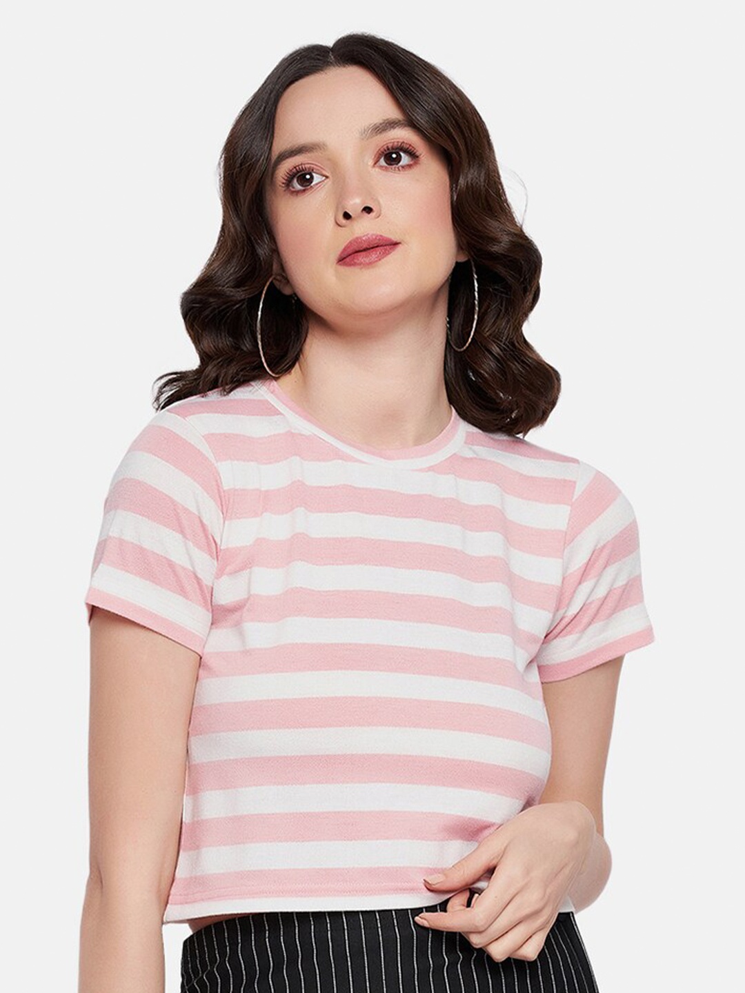 

HANG N HOLD Horizontal Stripes Round Neck Short Sleeves Crop Top, Pink