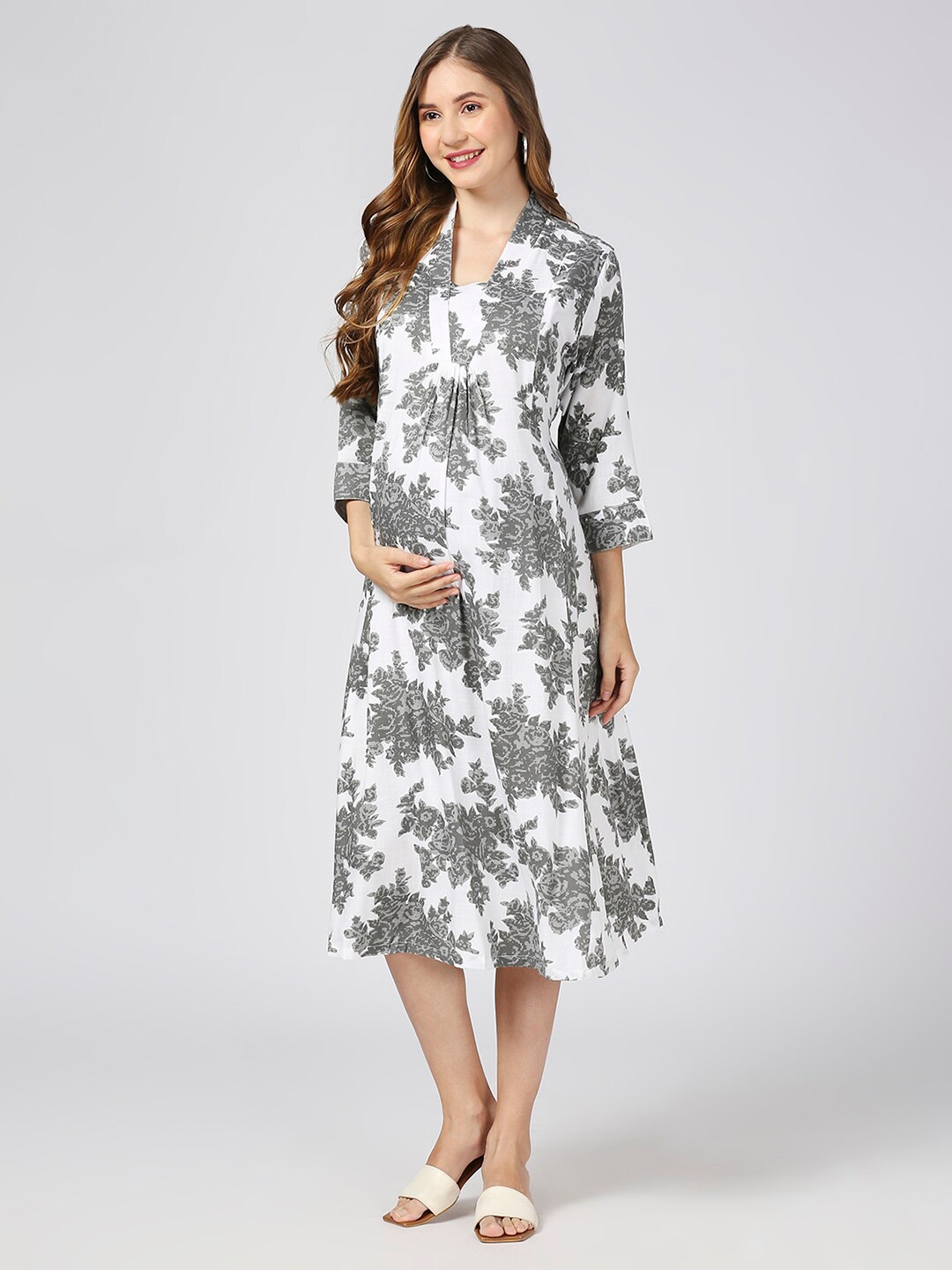 

MeeMee Floral Printed Maternity Fit & Flare Midi Dress with Feeding Zip, Grey