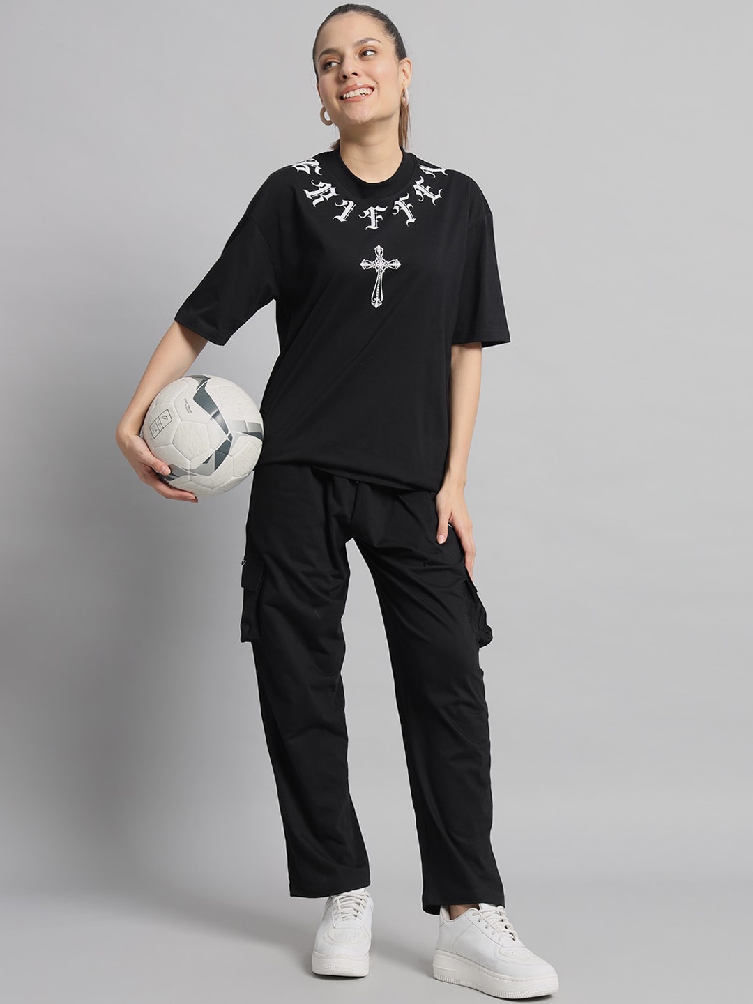 

GRIFFEL Printed Pure Cotton Oversized T-Shirt & Trousers, Black