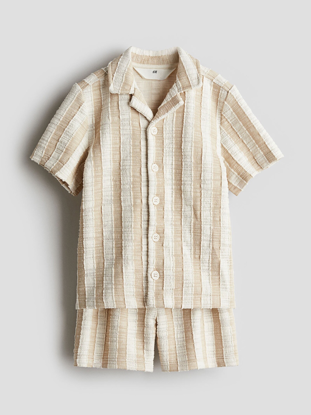 

H&M Boys 2-Piece Shirt And Shorts Set, Beige