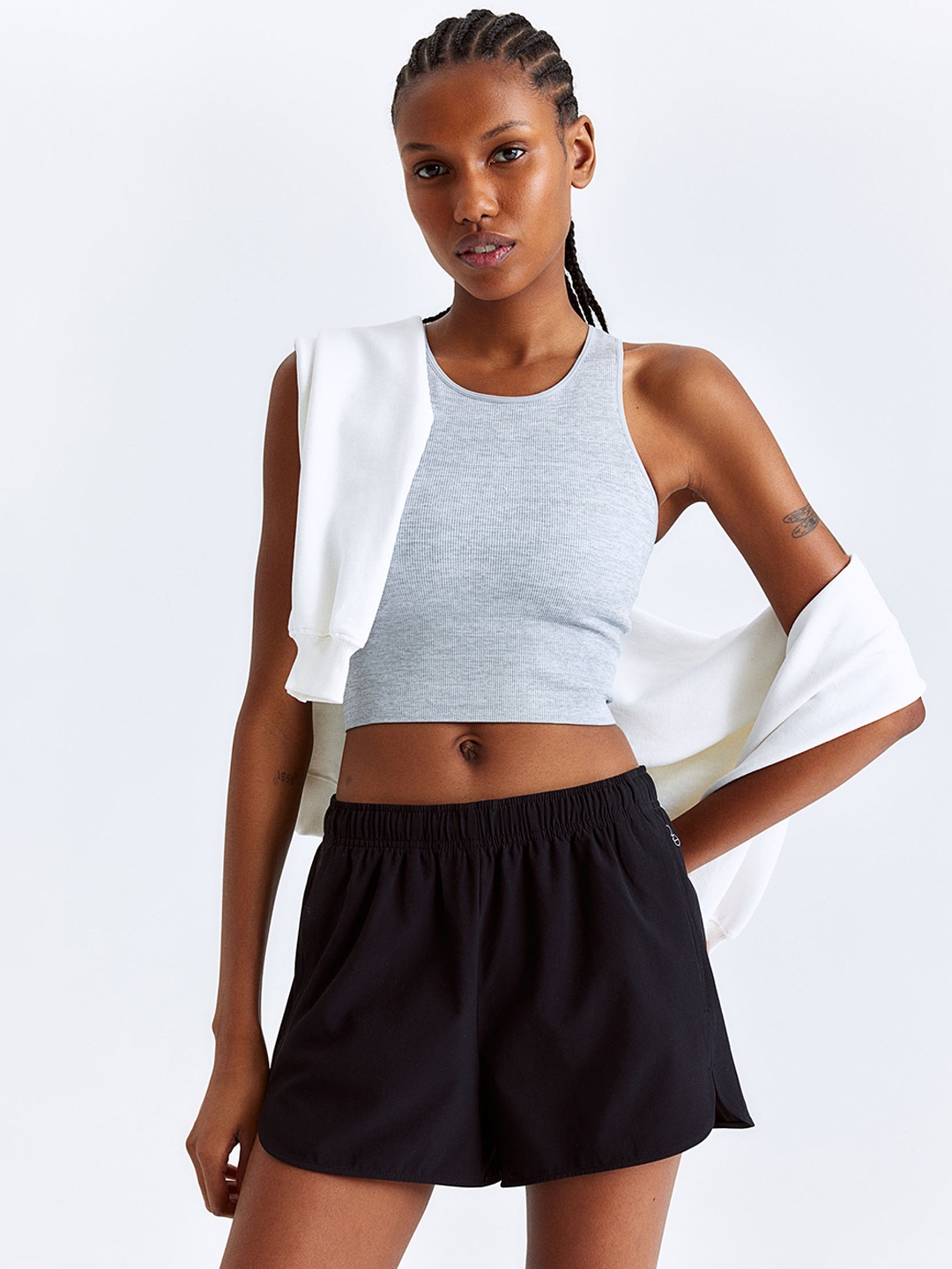 

H&M Women DryMove Sports Shorts, Black