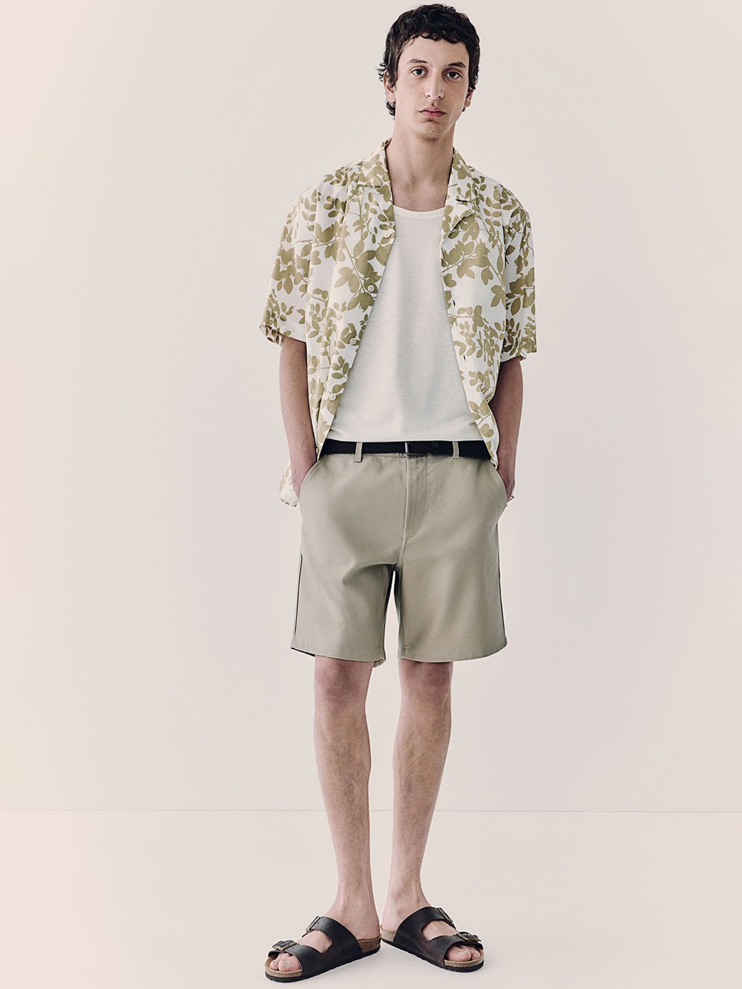 

H&M Men Cotton Regular Fit Chino Shorts, Beige
