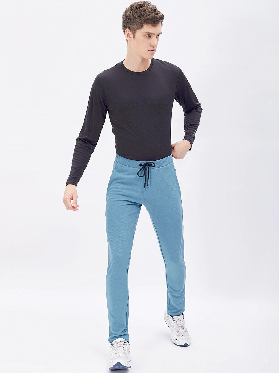 

Sweet Dreams Men Blue Mid Rise Trackpants, Teal