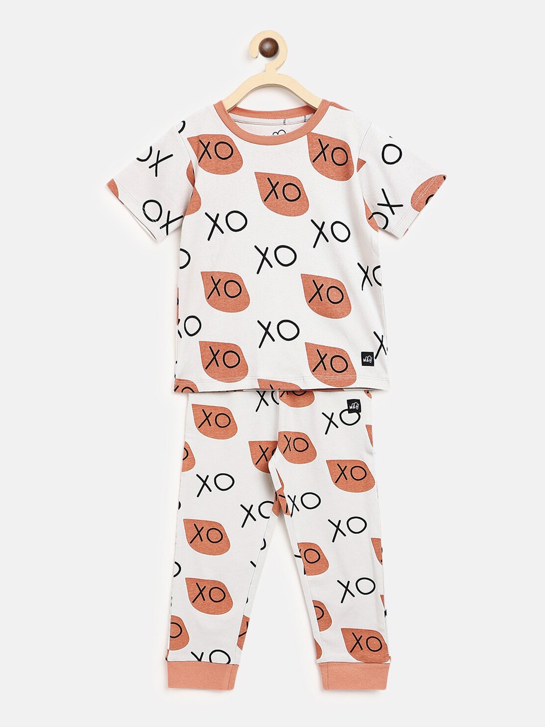 

Whistle & Hops Kids Typography Printed Pure Cotton Night Suit, White