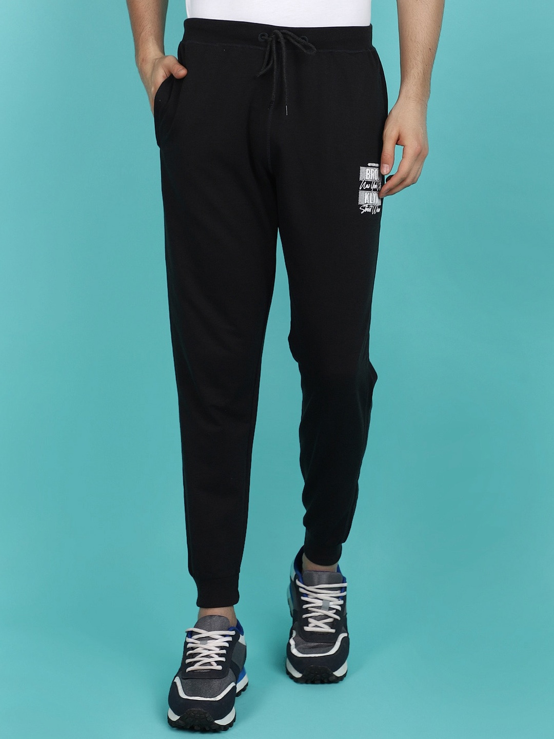 

V-Mart Men Cotton Mid Rise Joggers, Charcoal