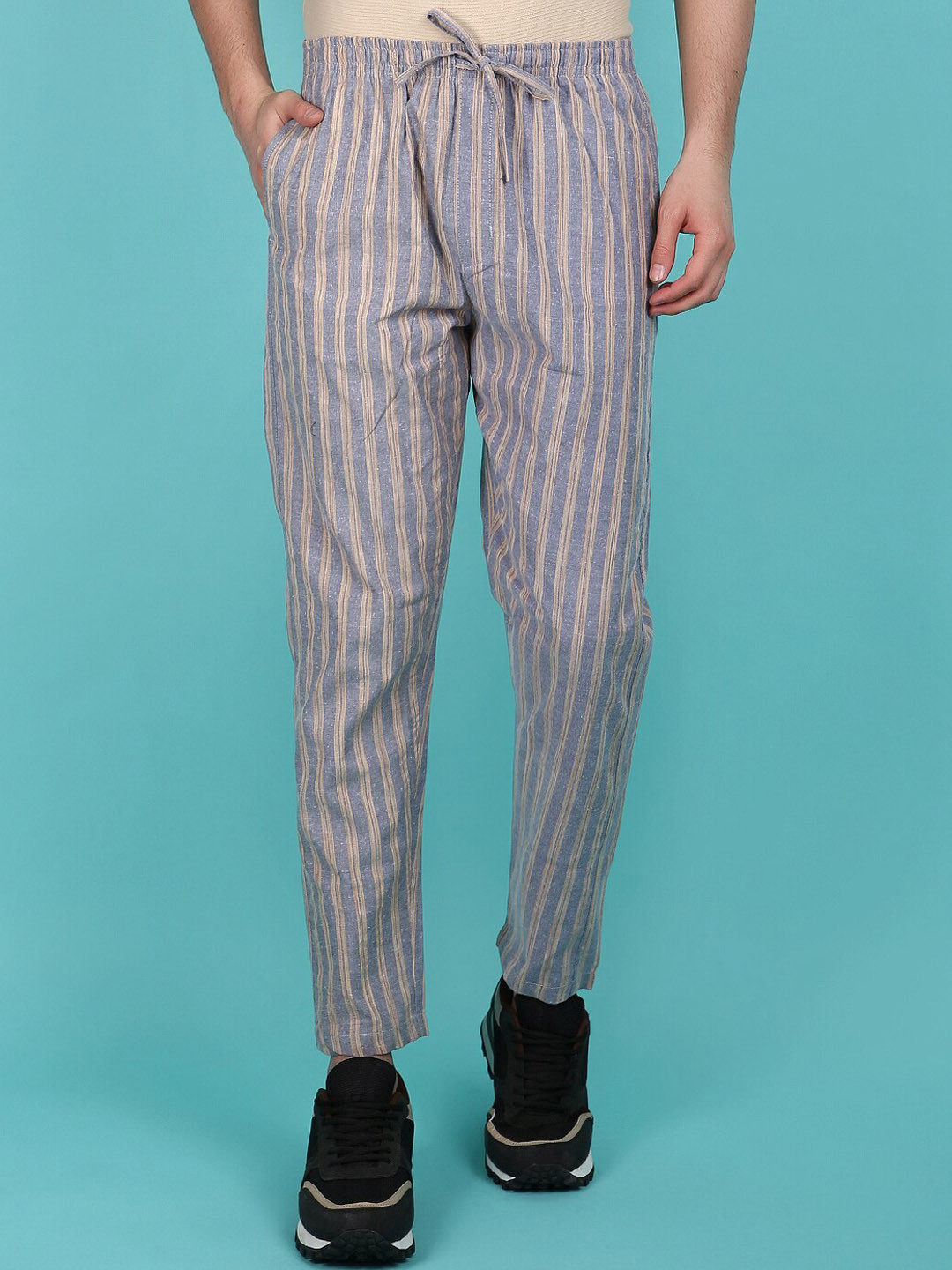 

V-Mart Men Mid Rise Striped Track Pants, Grey