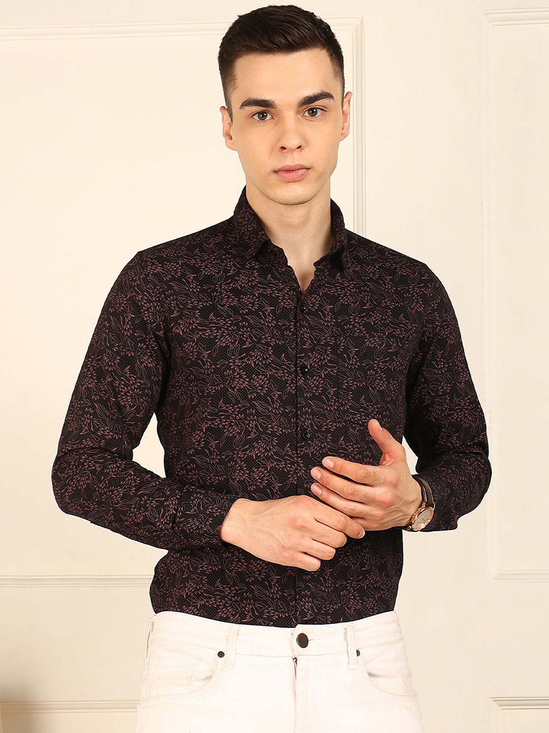 

FUBAR Floral Printed Spread Collar Long Sleeves Slim Fit Cotton Casual Shirt, Black